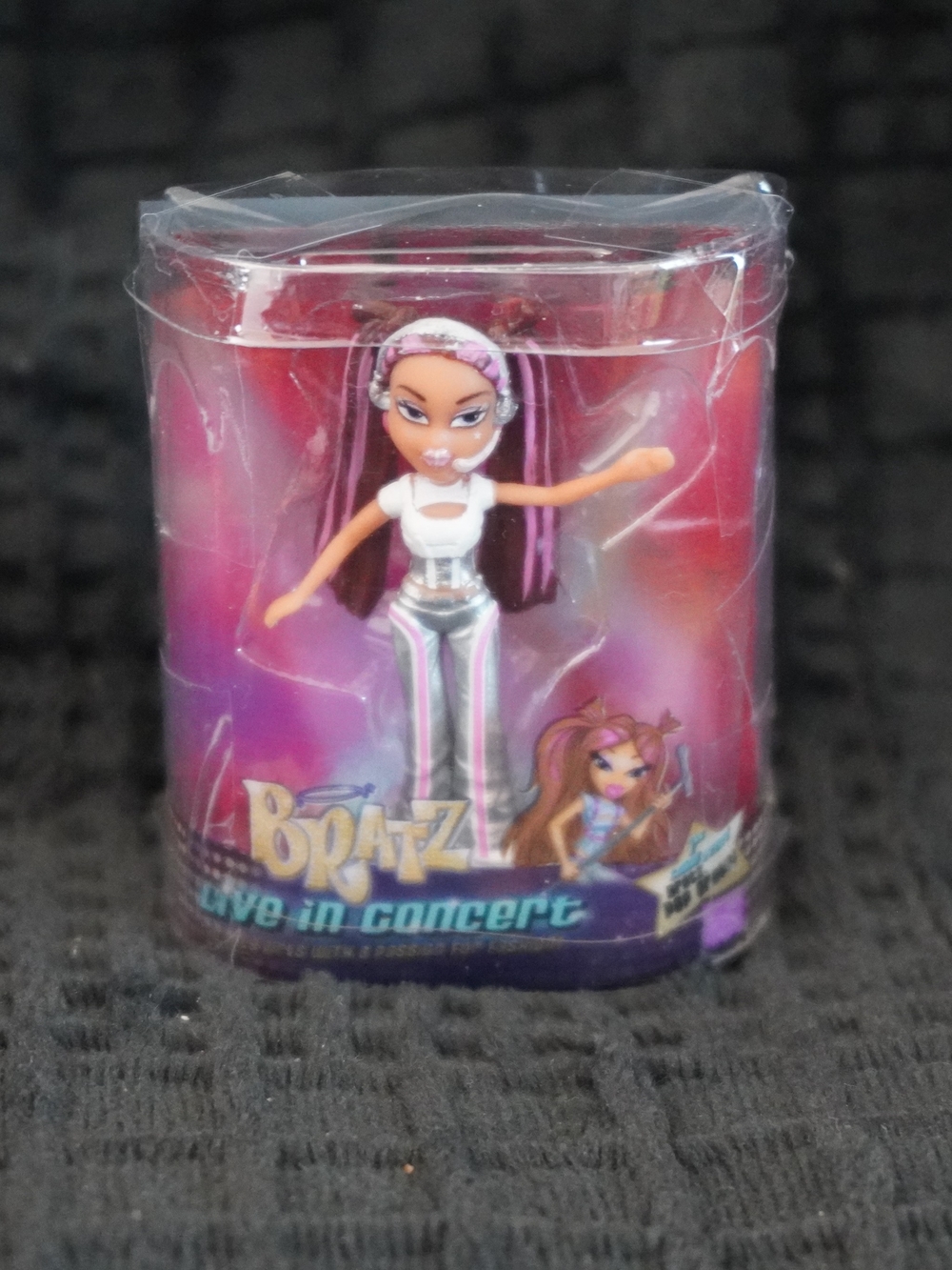 MGA Miniverse Bratz Minis Series 1 Live In Concert Yasmin Figure (New in Box)
